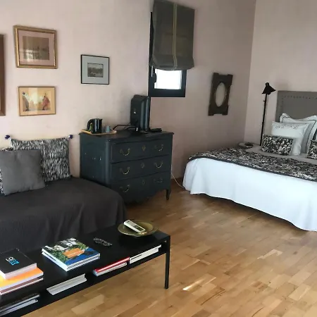 Les Chambres De L'abbaye Bed & Breakfast